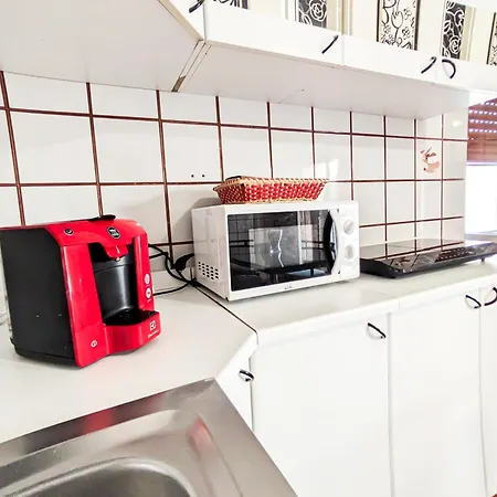 Vancla Apartment, Free Park, Free Wi-fi, Vicino Al Mare Giardini Naxos