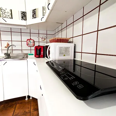 Vancla Apartment, Free Park, Free Wi-fi, Vicino Al Mare Apartment *